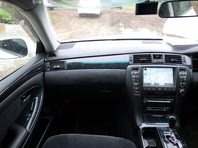 TOYOTA Crown thumbnail 32