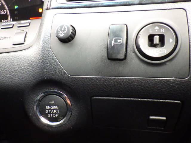 TOYOTA Crown thumbnail 39