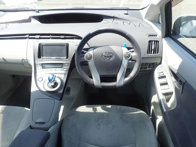 TOYOTA Prius thumbnail 30