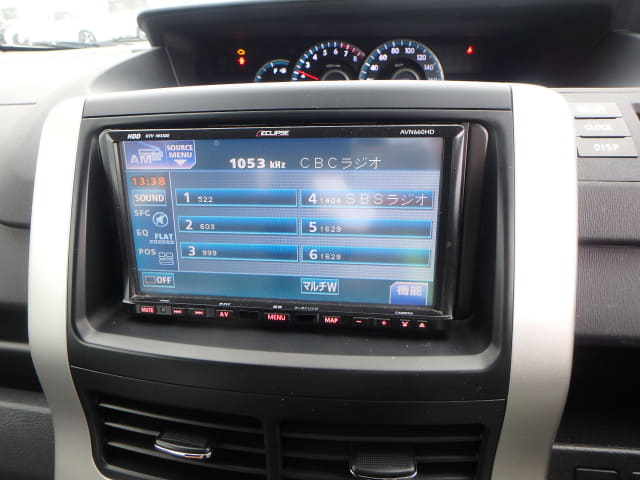 TOYOTA Voxy thumbnail 36