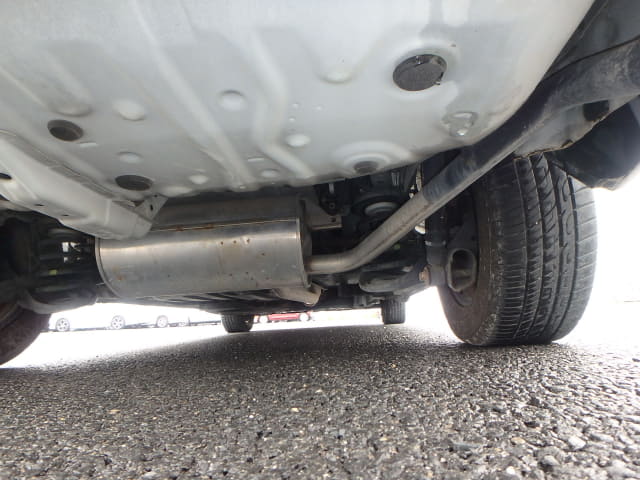TOYOTA Voxy thumbnail 16