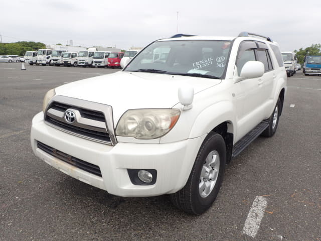 TOYOTA Hilux Surf