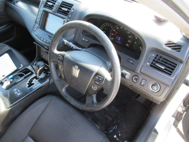TOYOTA Crown thumbnail 59