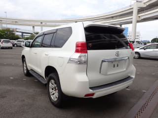 2010 TOYOTA Land Cruiser Prado