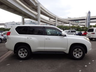 2010 TOYOTA Land Cruiser Prado