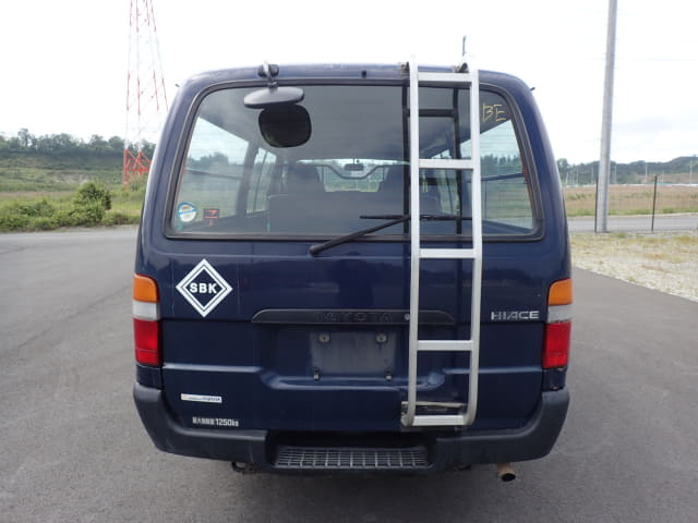 TOYOTA Hiace Van thumbnail 4