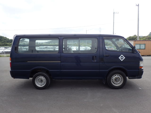 TOYOTA Hiace Van thumbnail 6