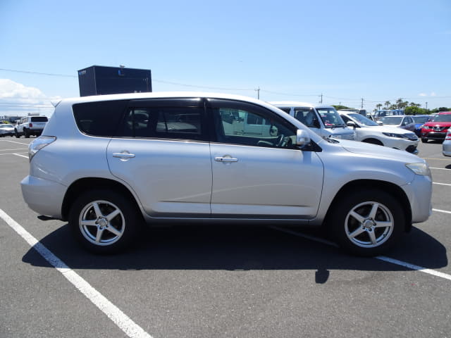 TOYOTA Vanguard thumbnail 6