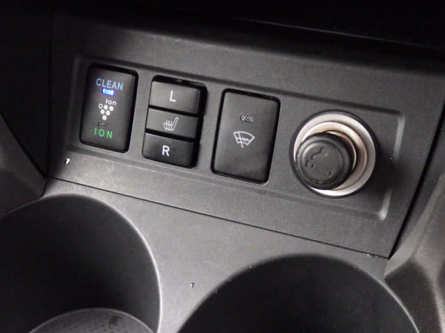 TOYOTA Vanguard thumbnail 44