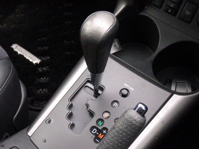 TOYOTA Vanguard thumbnail 42