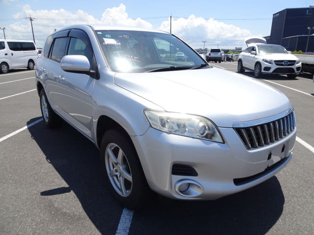 TOYOTA Vanguard thumbnail 7