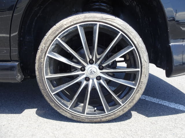 TOYOTA Harrier thumbnail 10