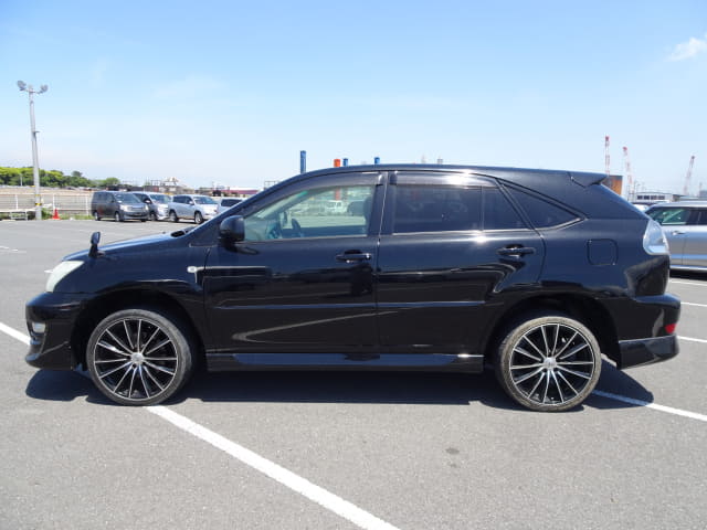 TOYOTA Harrier thumbnail 2