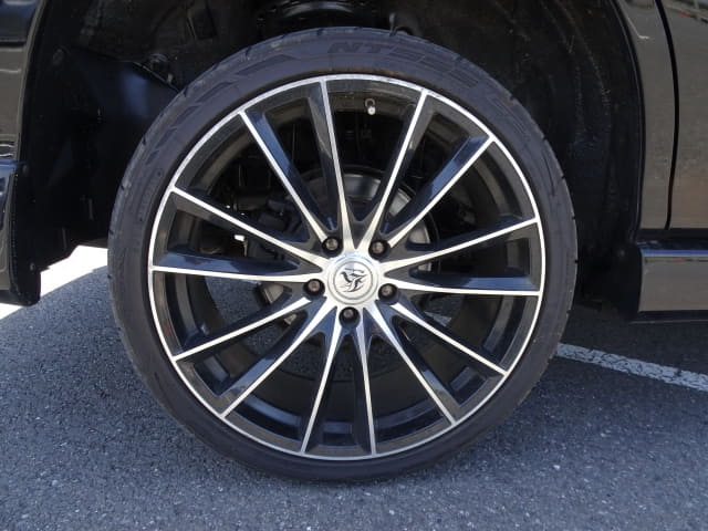 TOYOTA Harrier thumbnail 11