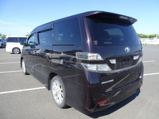 2009 TOYOTA Vellfire