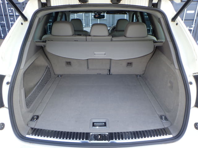 Porsche Cayenne thumbnail 28