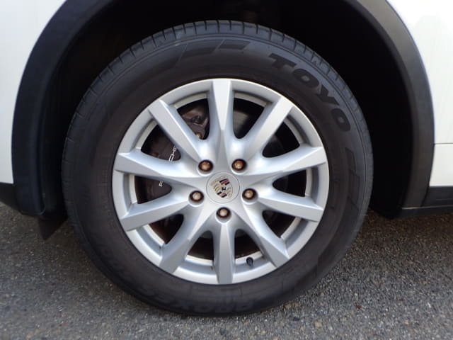 Porsche Cayenne thumbnail 9