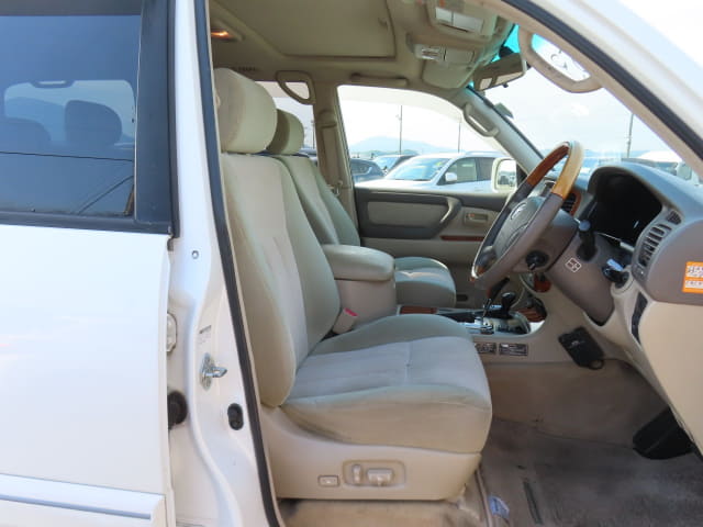 TOYOTA Land Cruiser thumbnail 25