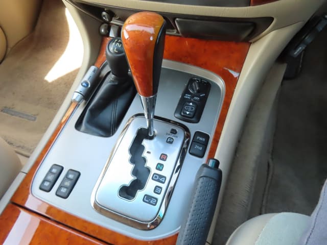 TOYOTA Land Cruiser thumbnail 44