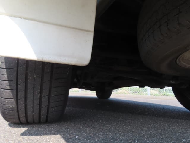 TOYOTA Land Cruiser thumbnail 15