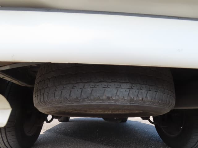TOYOTA Land Cruiser thumbnail 32