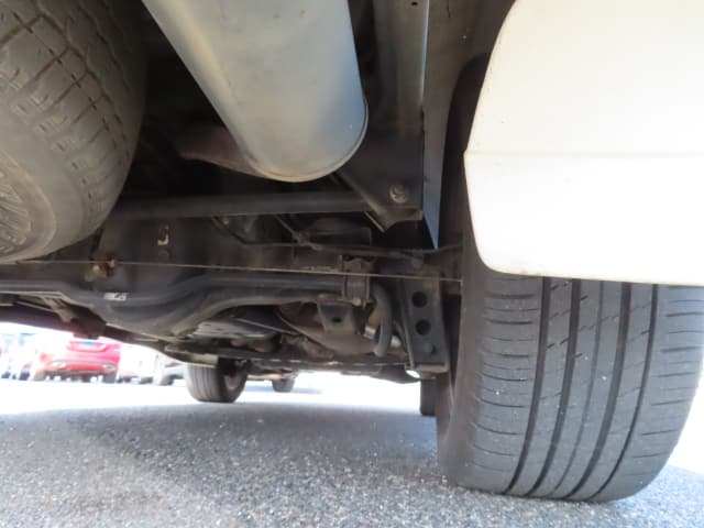 TOYOTA Land Cruiser thumbnail 16