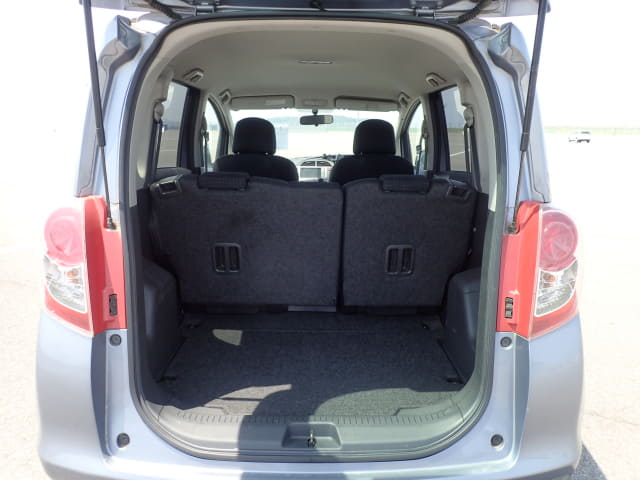 TOYOTA Ractis thumbnail 28