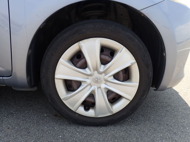 TOYOTA Ractis thumbnail 12