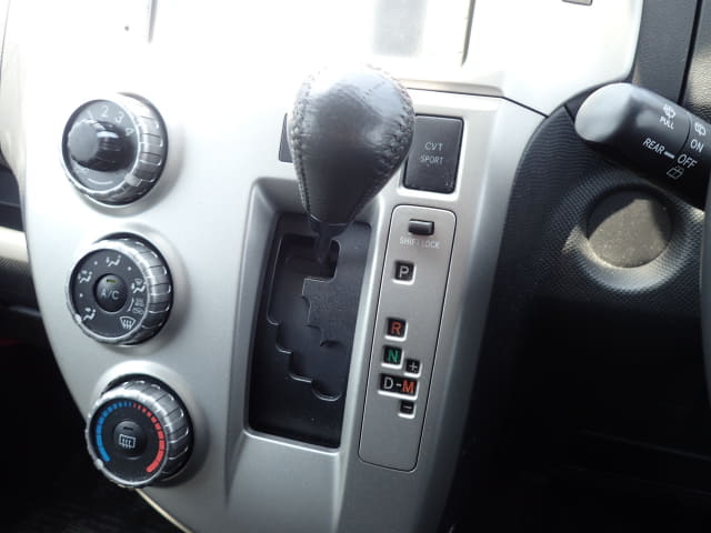TOYOTA Ractis thumbnail 40