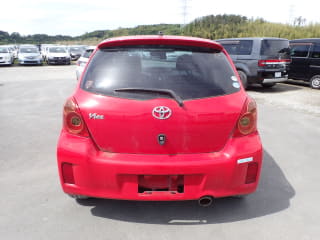 2009 TOYOTA Vitz