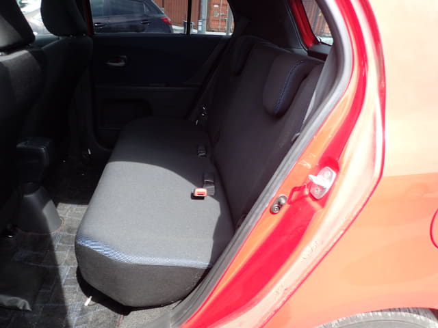 TOYOTA Vitz thumbnail 27