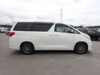2010 TOYOTA Alphard