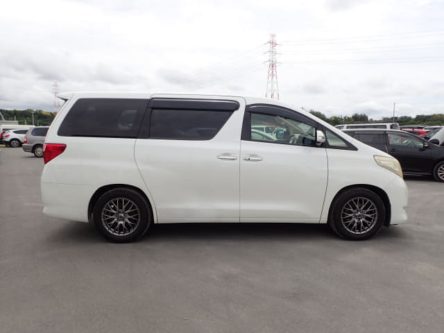 TOYOTA Alphard thumbnail 6