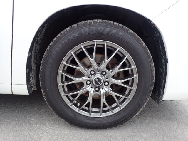 TOYOTA Alphard thumbnail 12