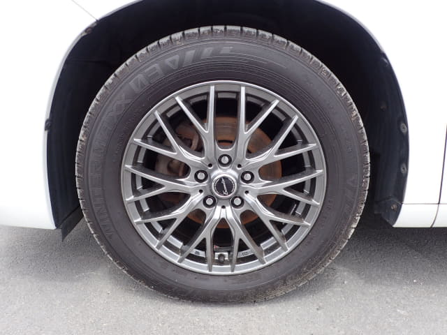 TOYOTA Alphard thumbnail 9