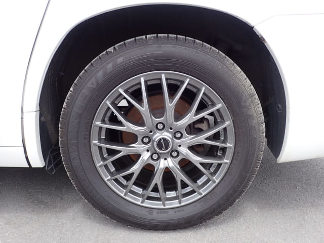 TOYOTA Alphard thumbnail 10