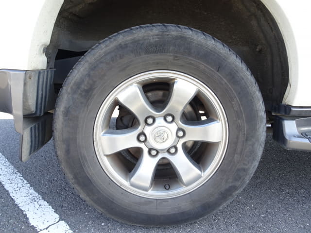 TOYOTA Land Cruiser Prado thumbnail 11