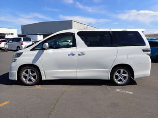 2010 TOYOTA Vellfire