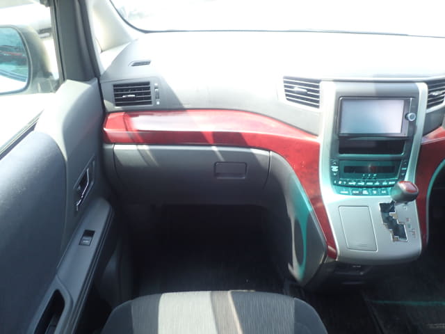 TOYOTA Alphard thumbnail 33