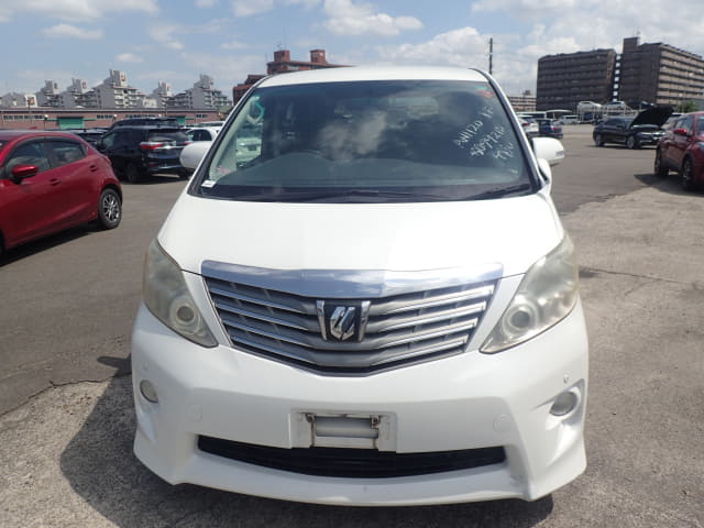 TOYOTA Alphard thumbnail 8