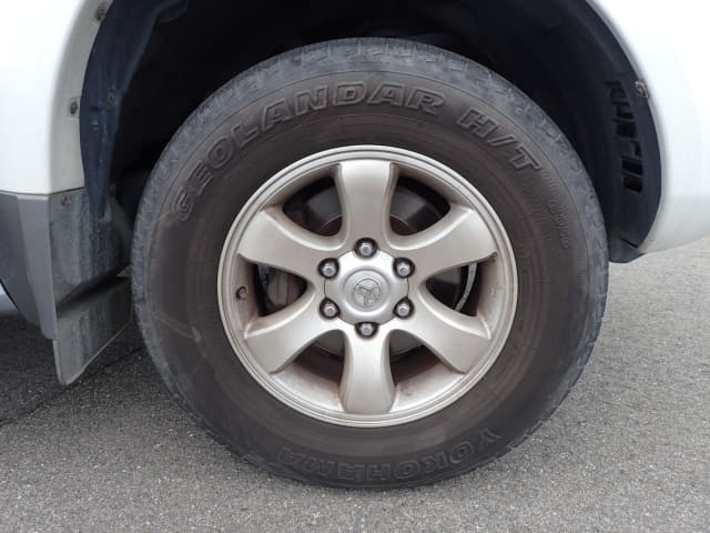 TOYOTA Land Cruiser Prado thumbnail 12