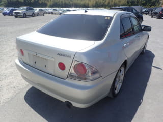 1999 TOYOTA Altezza