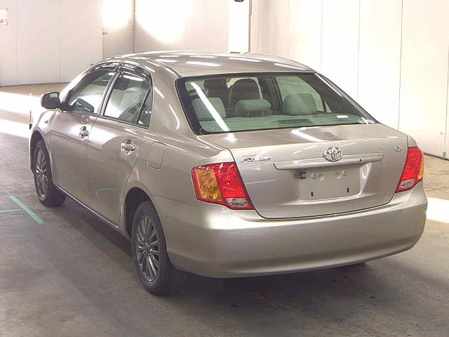 TOYOTA Corolla Axio thumbnail 3