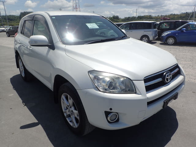 TOYOTA RAV4 thumbnail 7