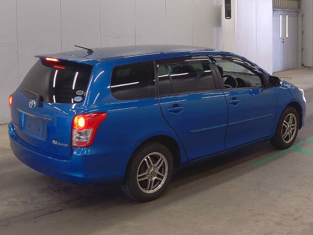 TOYOTA Corolla Fielder thumbnail 2