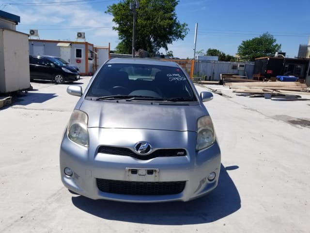 TOYOTA Vitz thumbnail 8