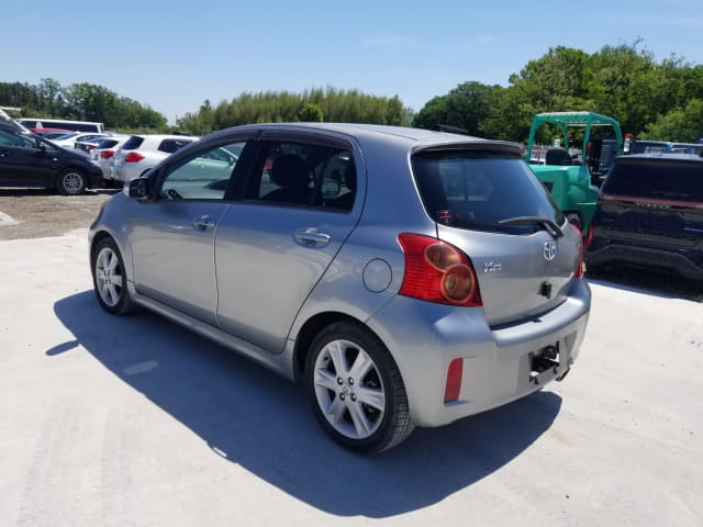 TOYOTA Vitz thumbnail 3