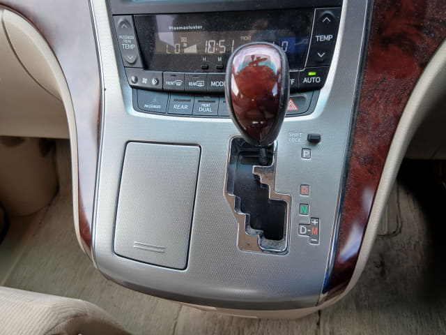TOYOTA Vellfire thumbnail 38