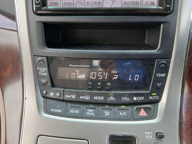 TOYOTA Vellfire thumbnail 43