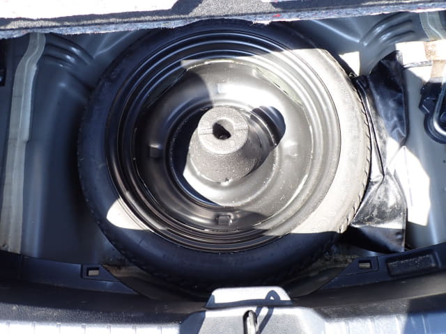 TOYOTA Vitz thumbnail 32